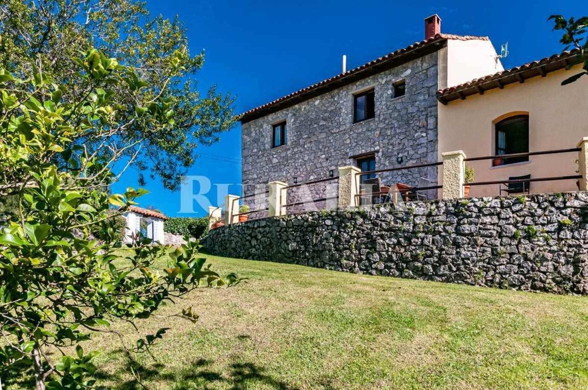 Vidª Vac Carmen 3 Muy cerca de la costa y de los Picos de Europa Collera Exterior foto